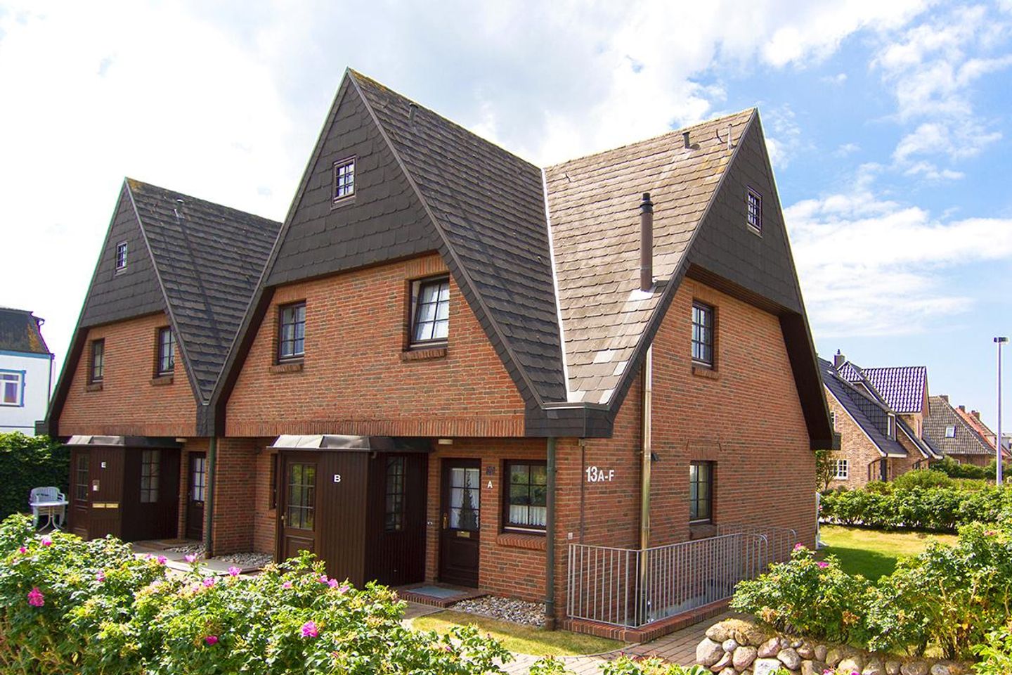 Frisia App. 05  Mittelweg 13 C Wenningstedt - Hauptansicht