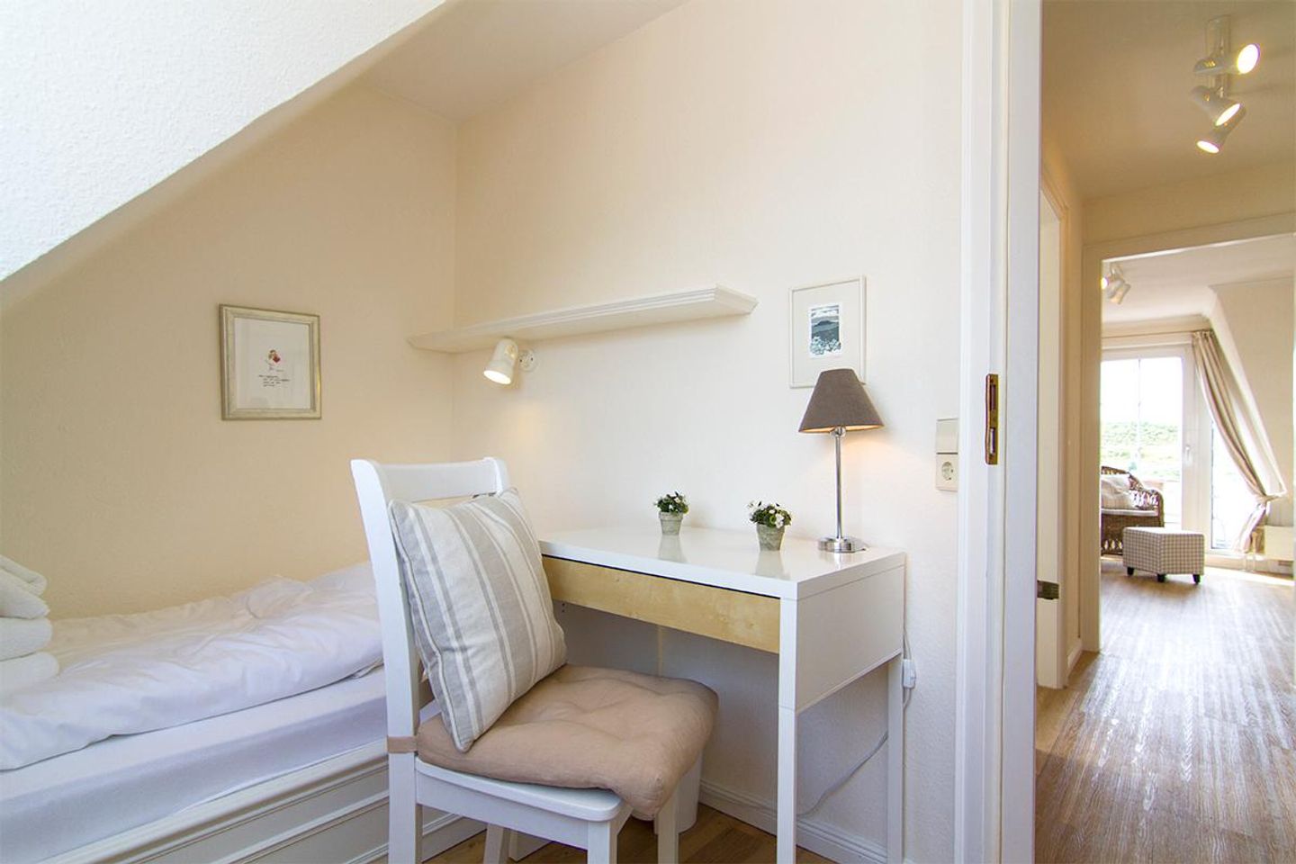  In der Düne App. 02 Dünenstrasse 3 B Wenningstedt - Schlafzimmer