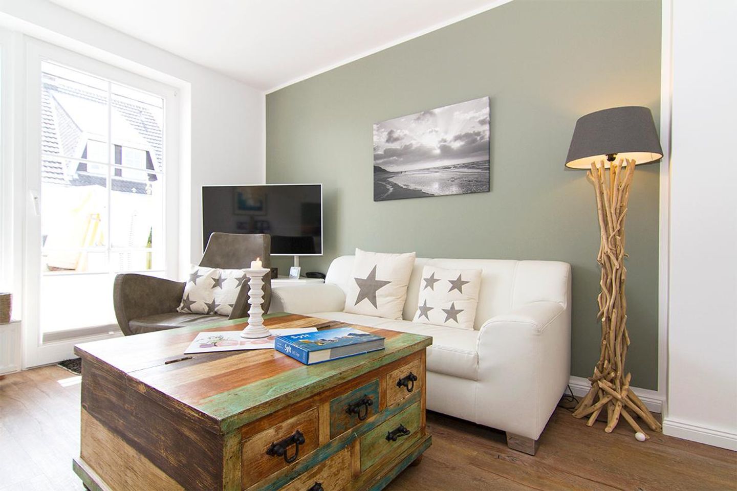  Hanseat App. 02 Osterweg 52 Wenningstedt - Wohnzimmer