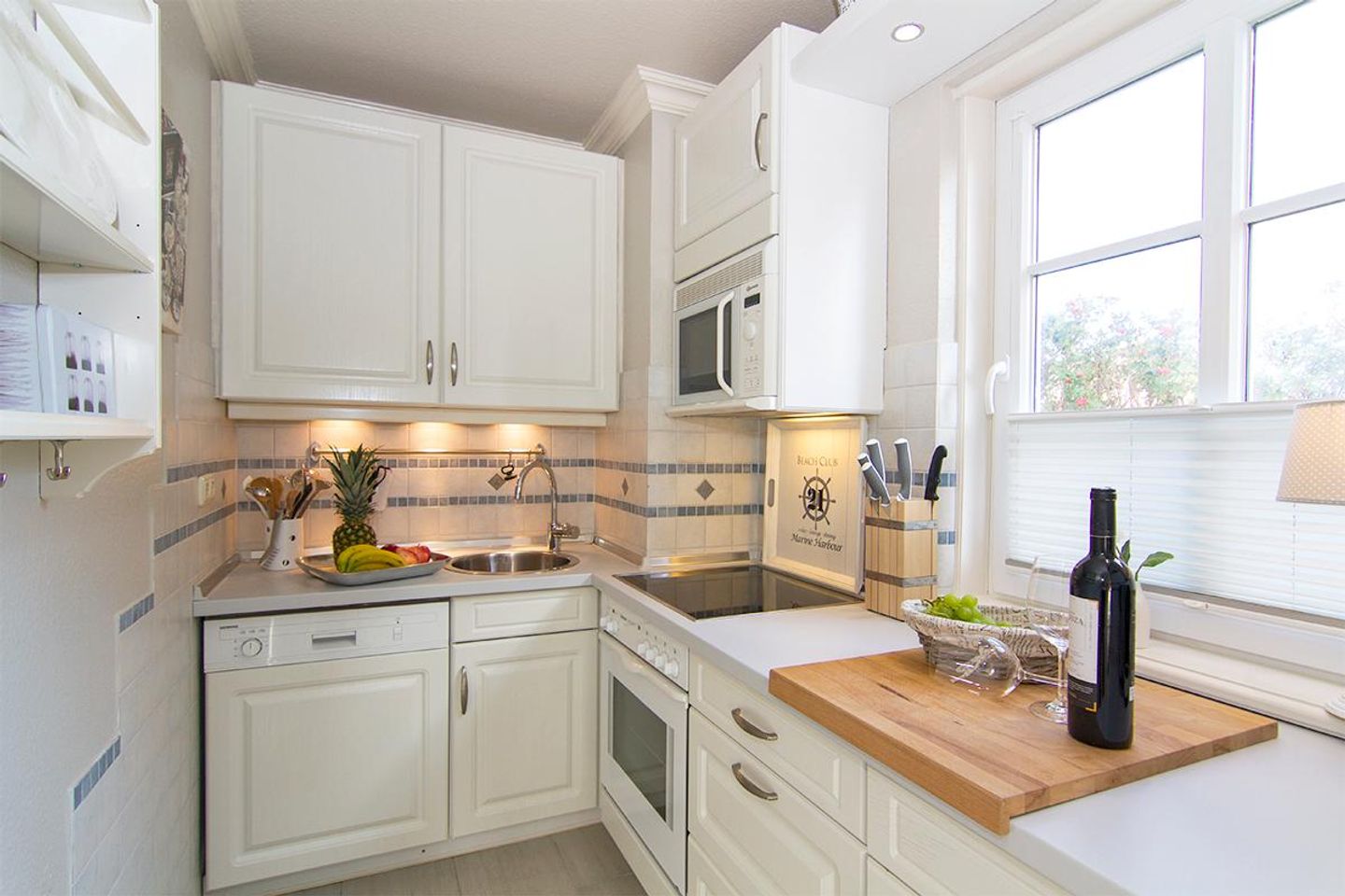  Sturmfried Nr. 01  B.-Bleeg-Str. 27 F Wenningstedt - Küche / Küchenzeile