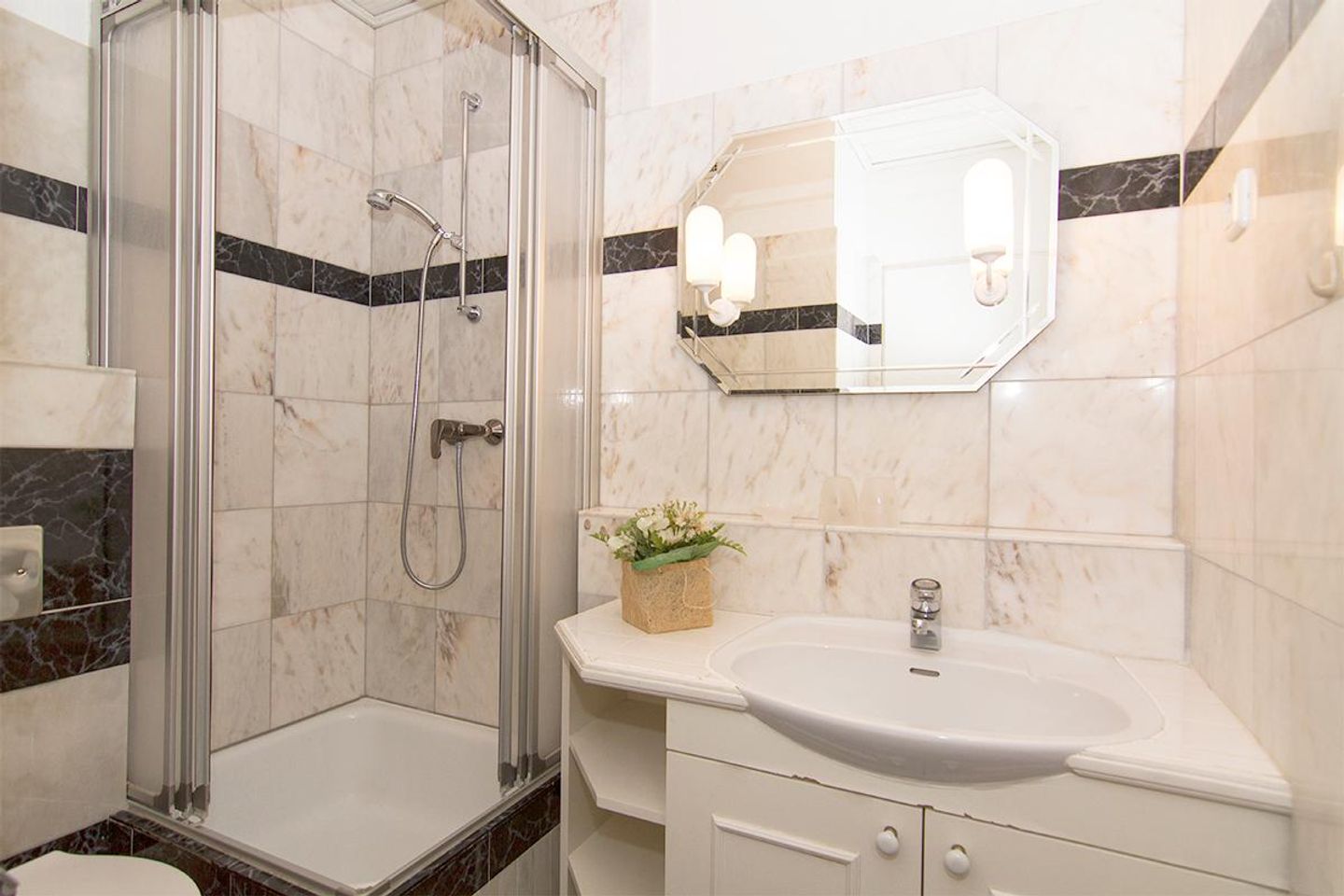  Kampwai App. 11 Kampener Weg 2 A Wenningstedt - Badezimmer