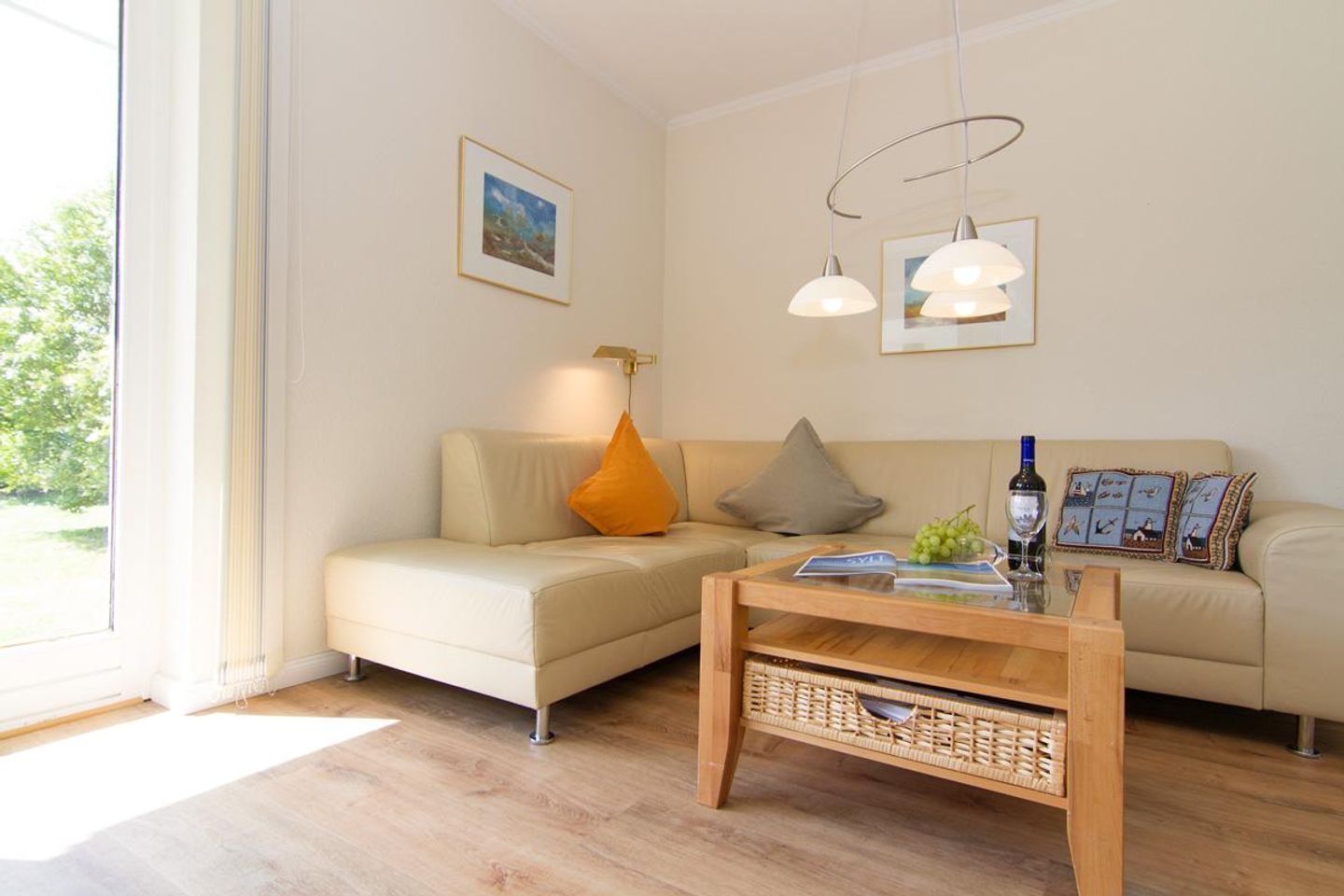  Stefanie App. 02 Hauptstrasse 20 Wenningstedt - Wohnzimmer