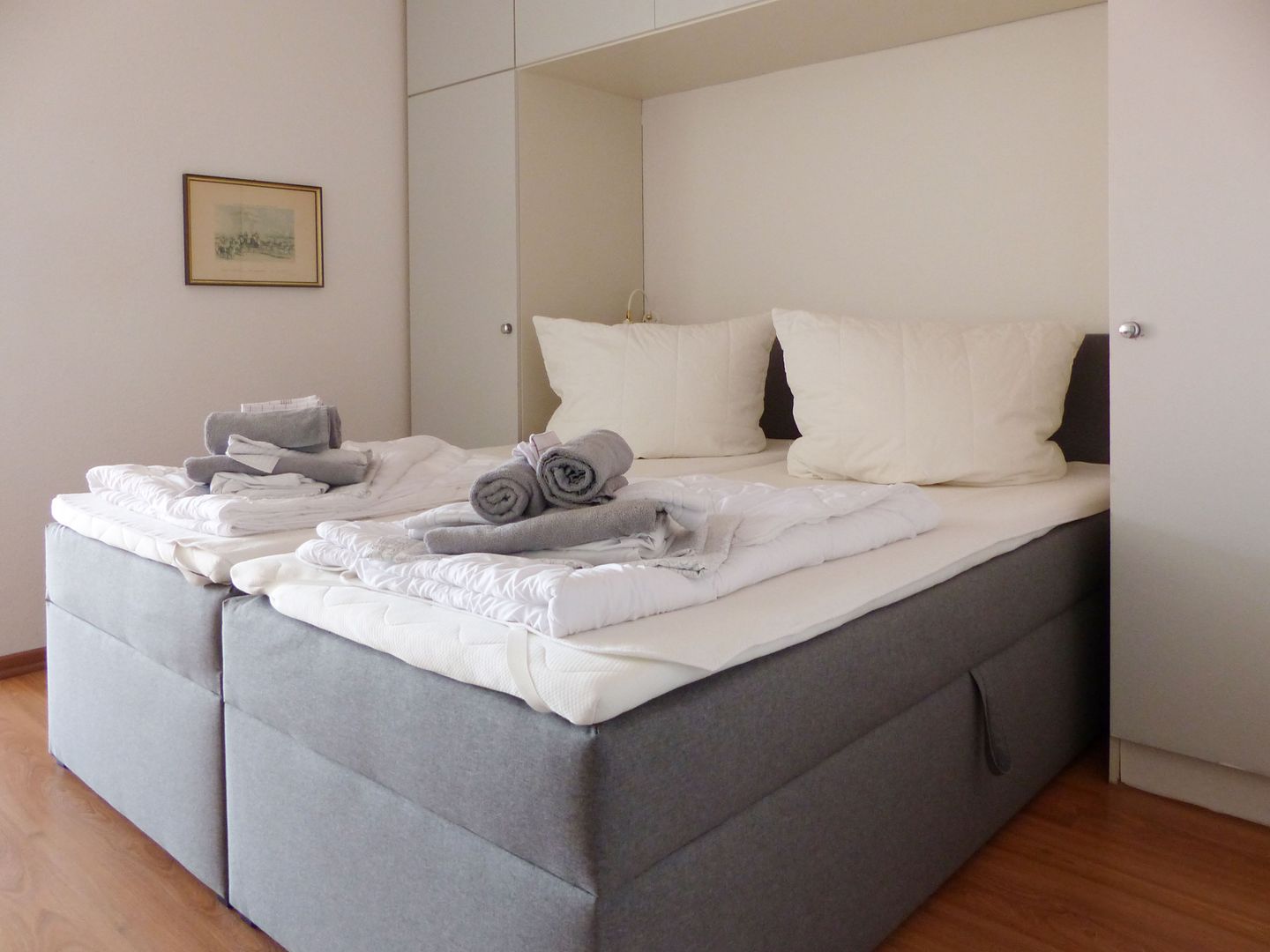 Kaiserhof Apartment 663, Typ A  - Bett