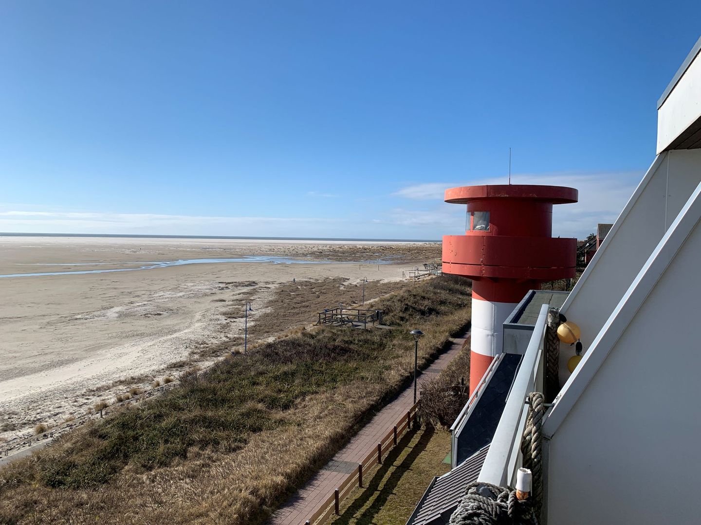  Ferienwohnung in direkter Strandlage, Balkon und Meerblick Wittdün auf Amrum - 
