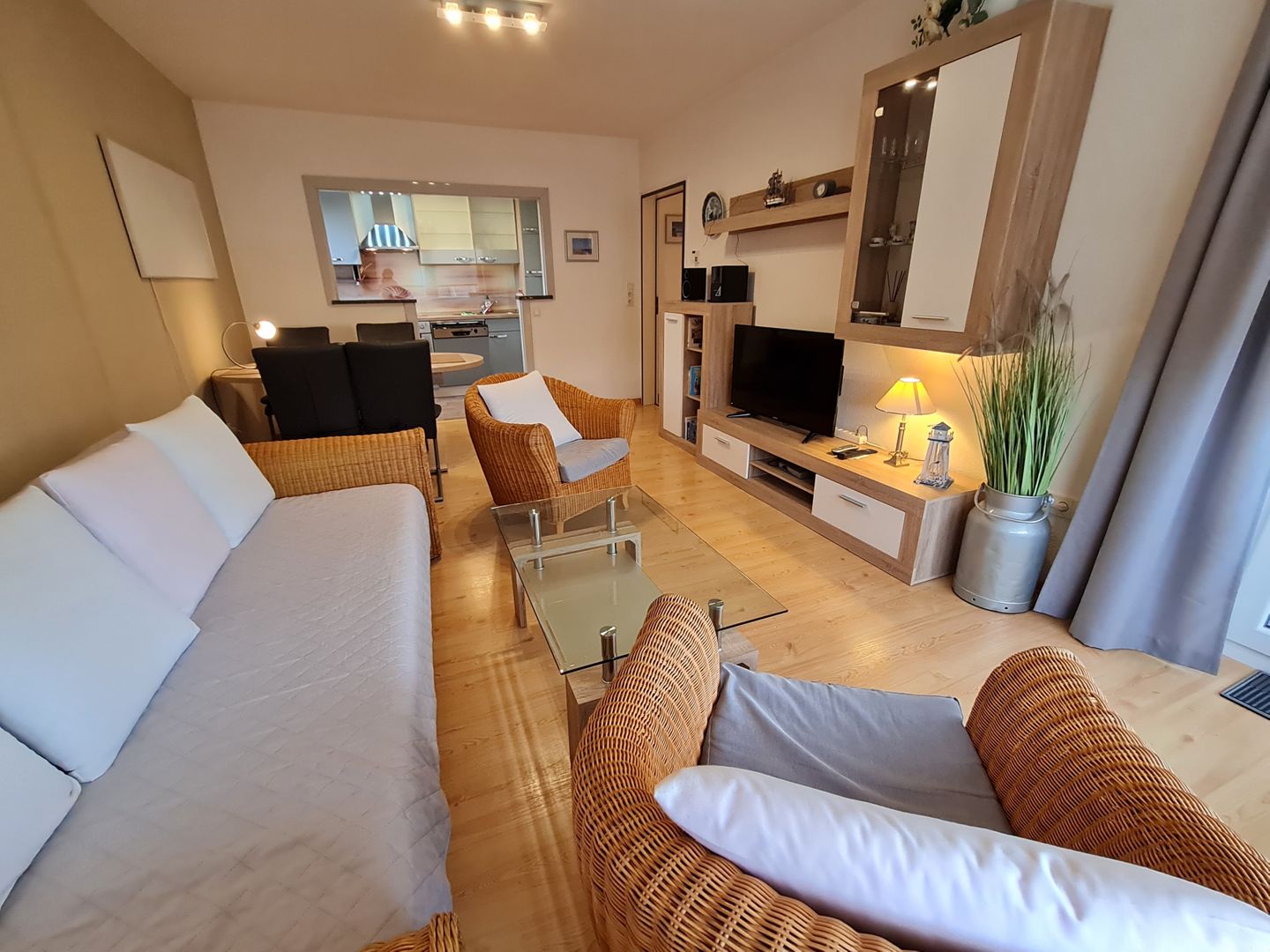 Sandwall 60, Whg. Wattwurm Wyk auf Föhr - Wohnzimmer