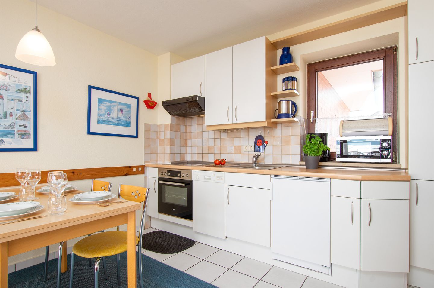 STR/028 - Strandburg Scharbeutz - Küche / Küchenzeile