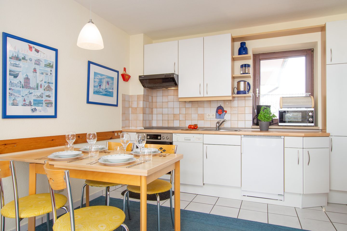 STR/028 - Strandburg Scharbeutz - Küche / Küchenzeile