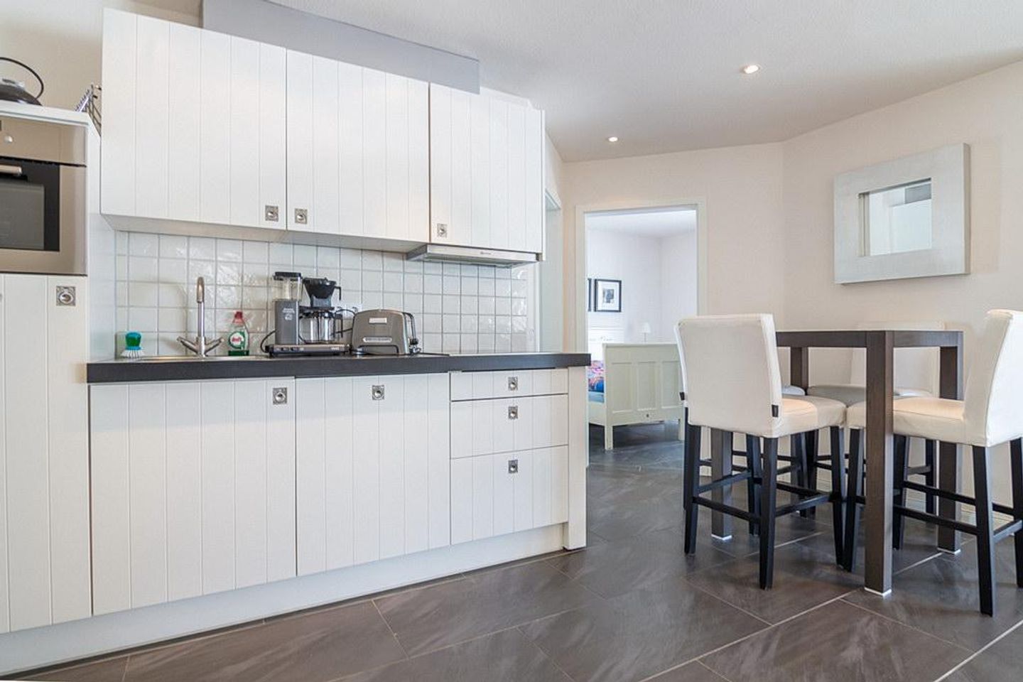 Sandperle Gorch Fock Sandperle Gorch Fock 08 Borkum - Küchenzeile mit Backofen