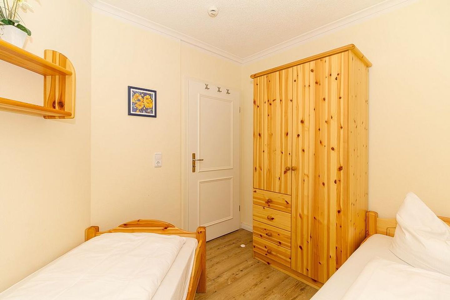 Apartmenthaus Atlantik Apartmenthaus Atlantik 214 Kühlungsborn - Schlafzimmer mit zwei Einzelbetten