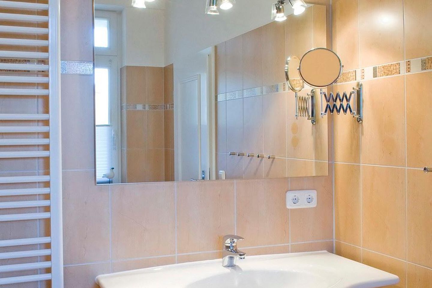 Dünenschloss Dünenschloss 1-10 Kühlungsborn - Badezimmer mit Dusche