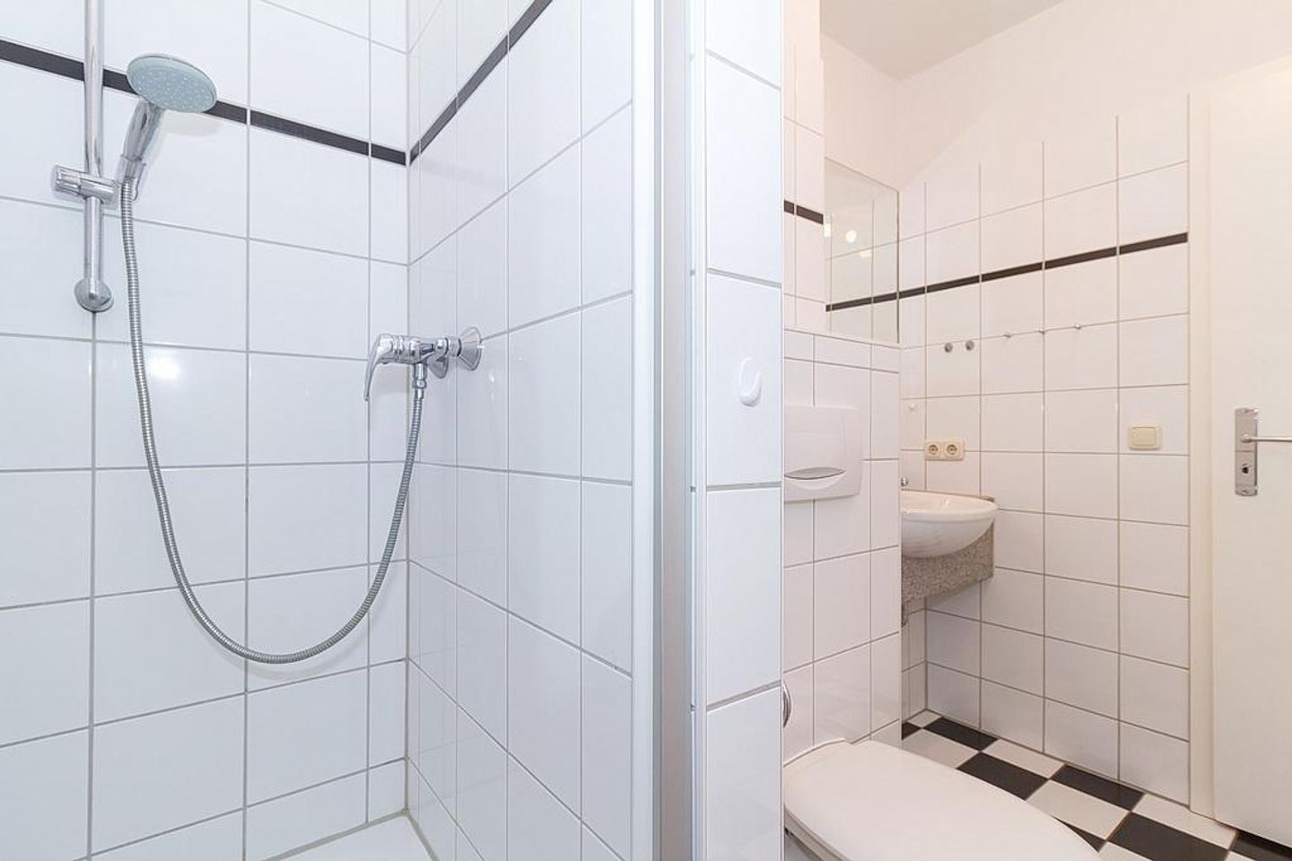 Meeresblick Meeresblick 421 Kühlungsborn - Badezimmer mit Dusche