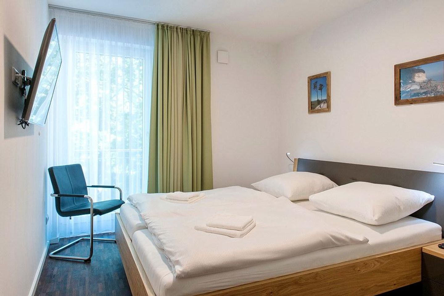 DünenResort Binz DünenResort Binz 117 Rügen - Schlafzimmer mit Doppelbett