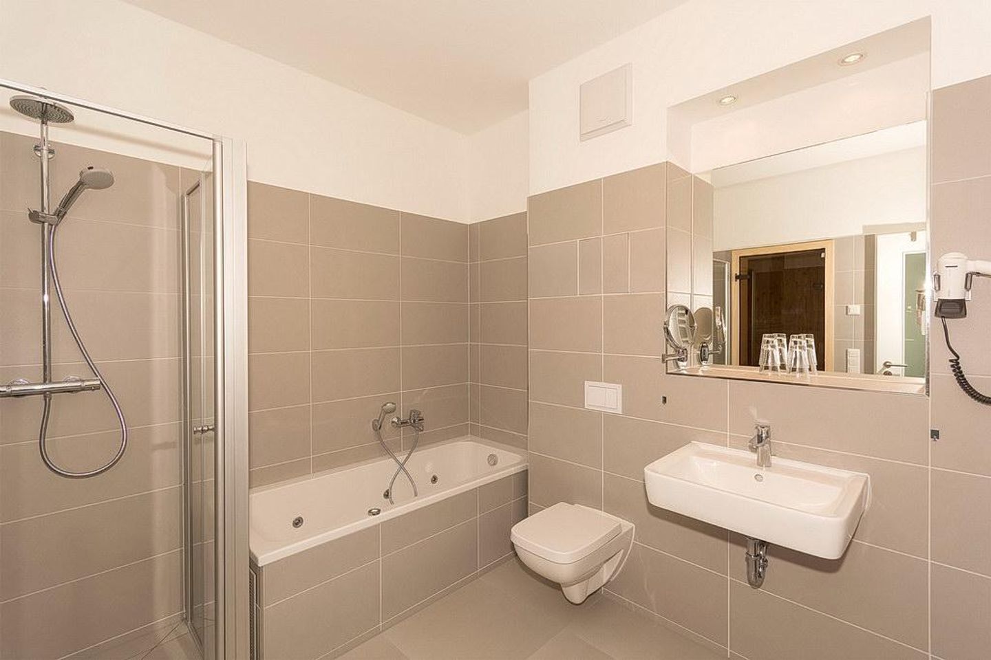 DünenResort Binz DünenResort Binz 142 Rügen - Badezimmer mit Dusche