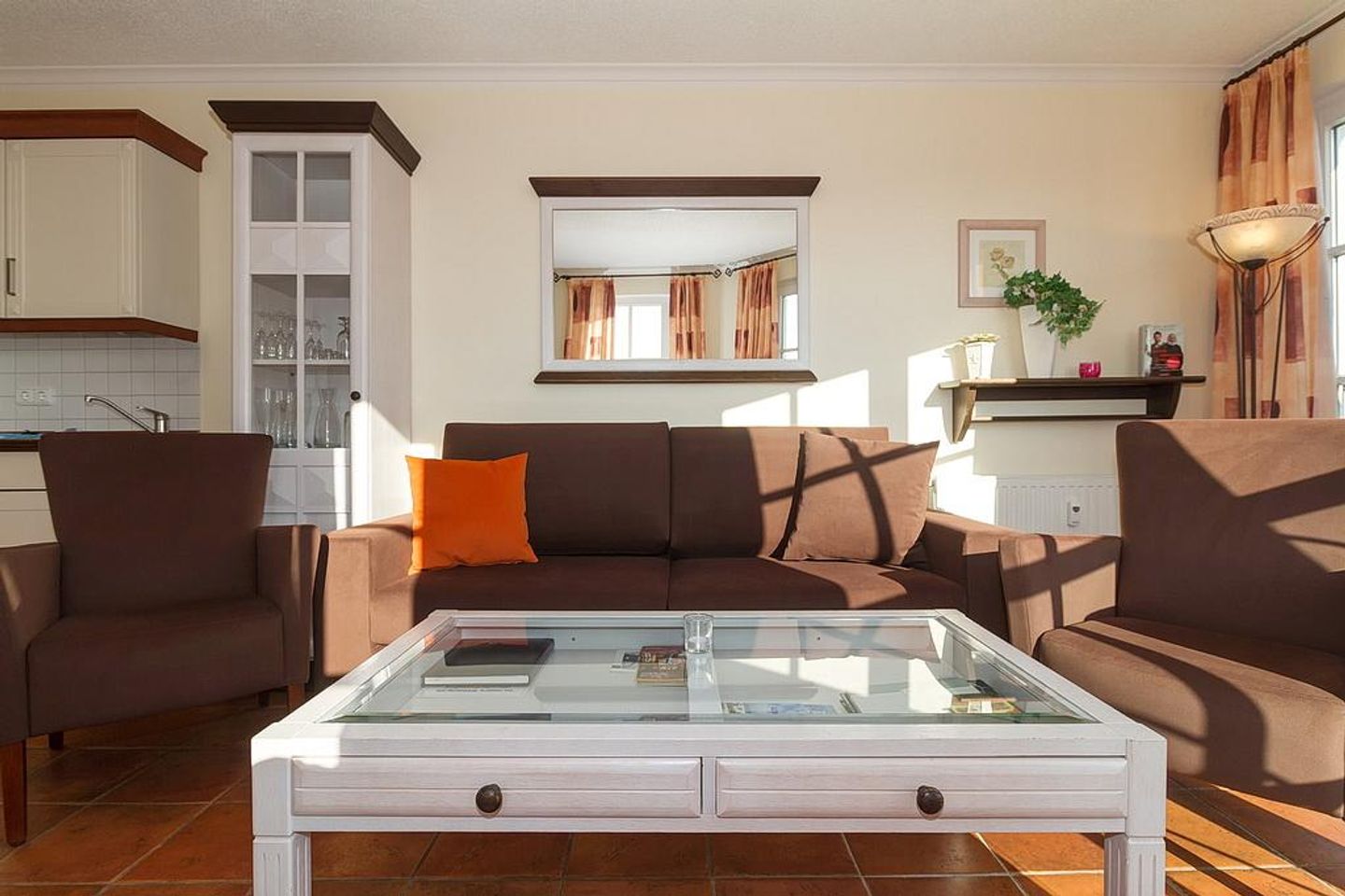 Apartmenthaus Atlantik Apartmenthaus Atlantik 314 Kühlungsborn - Wohn-Essbereich mit Couch