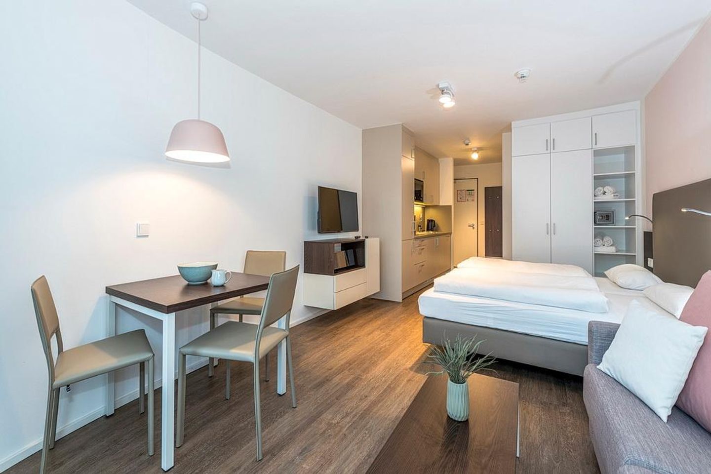 Apartmentvilla Anna See Apartmentvilla Anna See 1-01 Langeoog - Wohn-Schlafbereich mit Esstisch