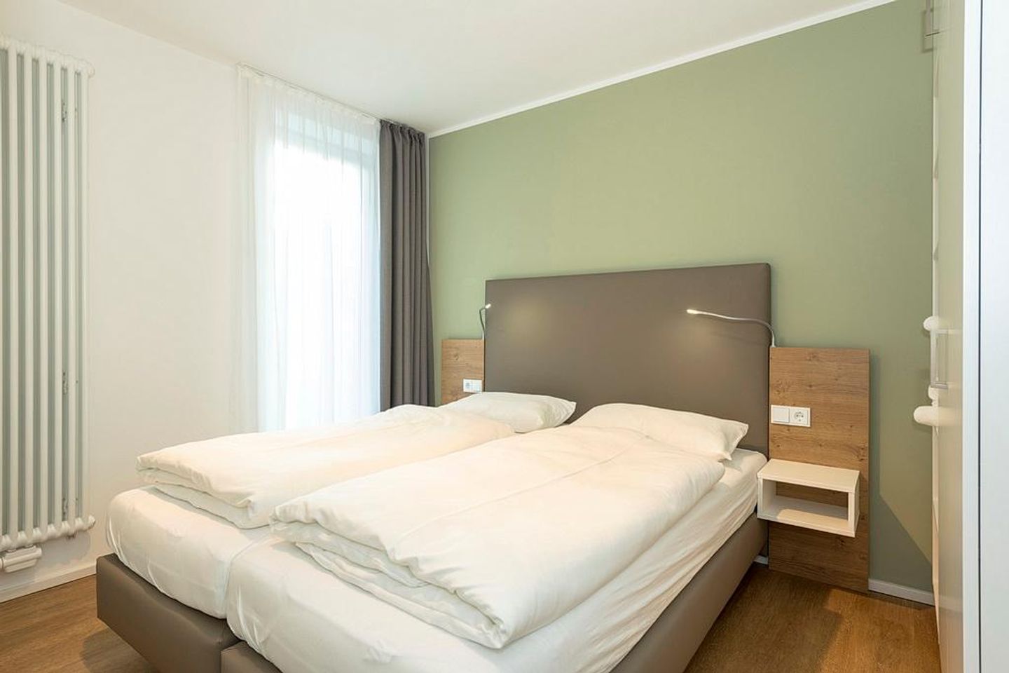 Apartmentvilla Anna See Apartmentvilla Anna See 1-03 Langeoog - Schlafzimmer mit Doppelbett