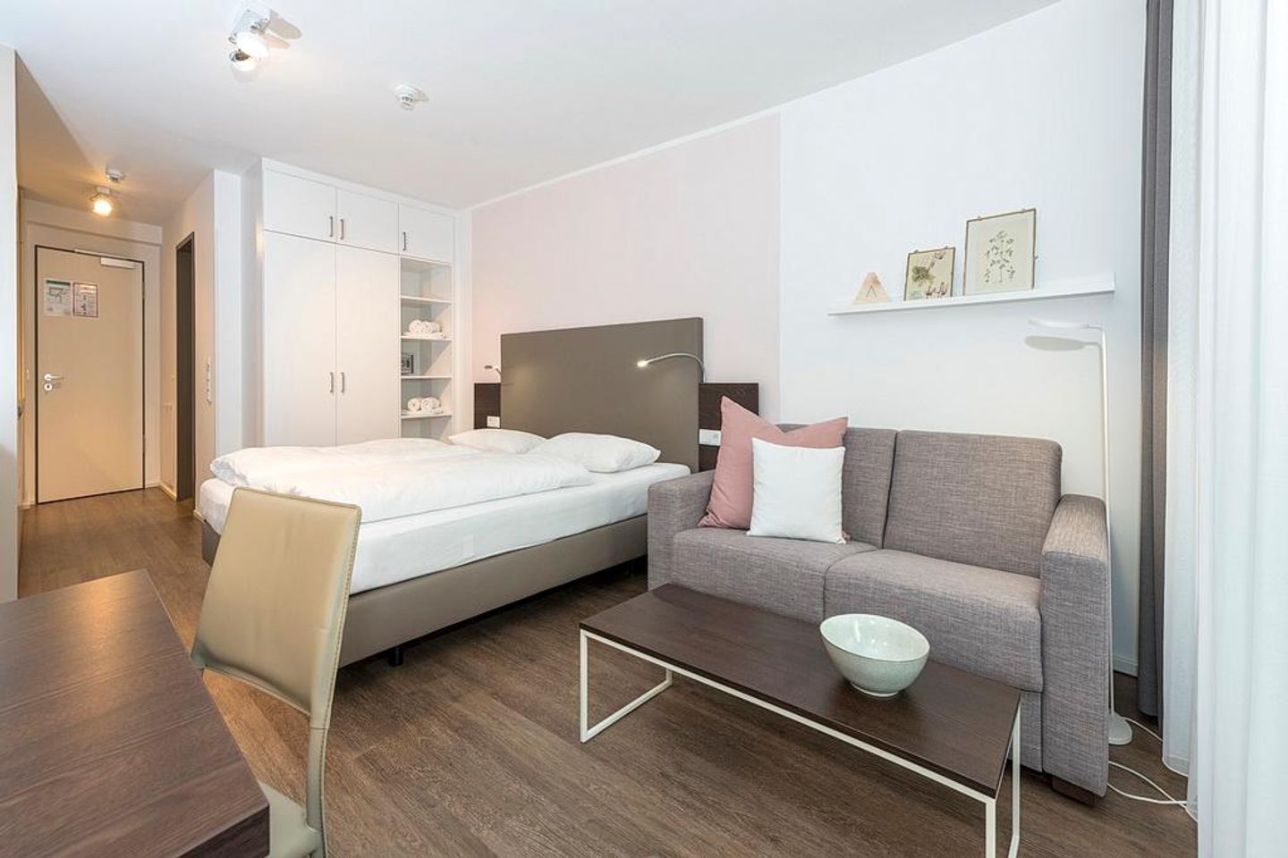 Apartmentvilla Anna See Apartmentvilla Anna See 1-05 Langeoog - Wohn-Schlafbereich mit Couch