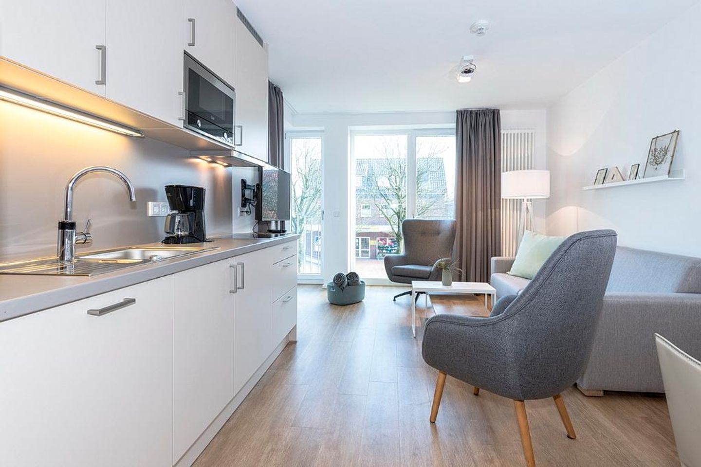 Apartmentvilla Anna See Apartmentvilla Anna See 2-01 Langeoog - Wohn-Essbereich mit Küchenzeile