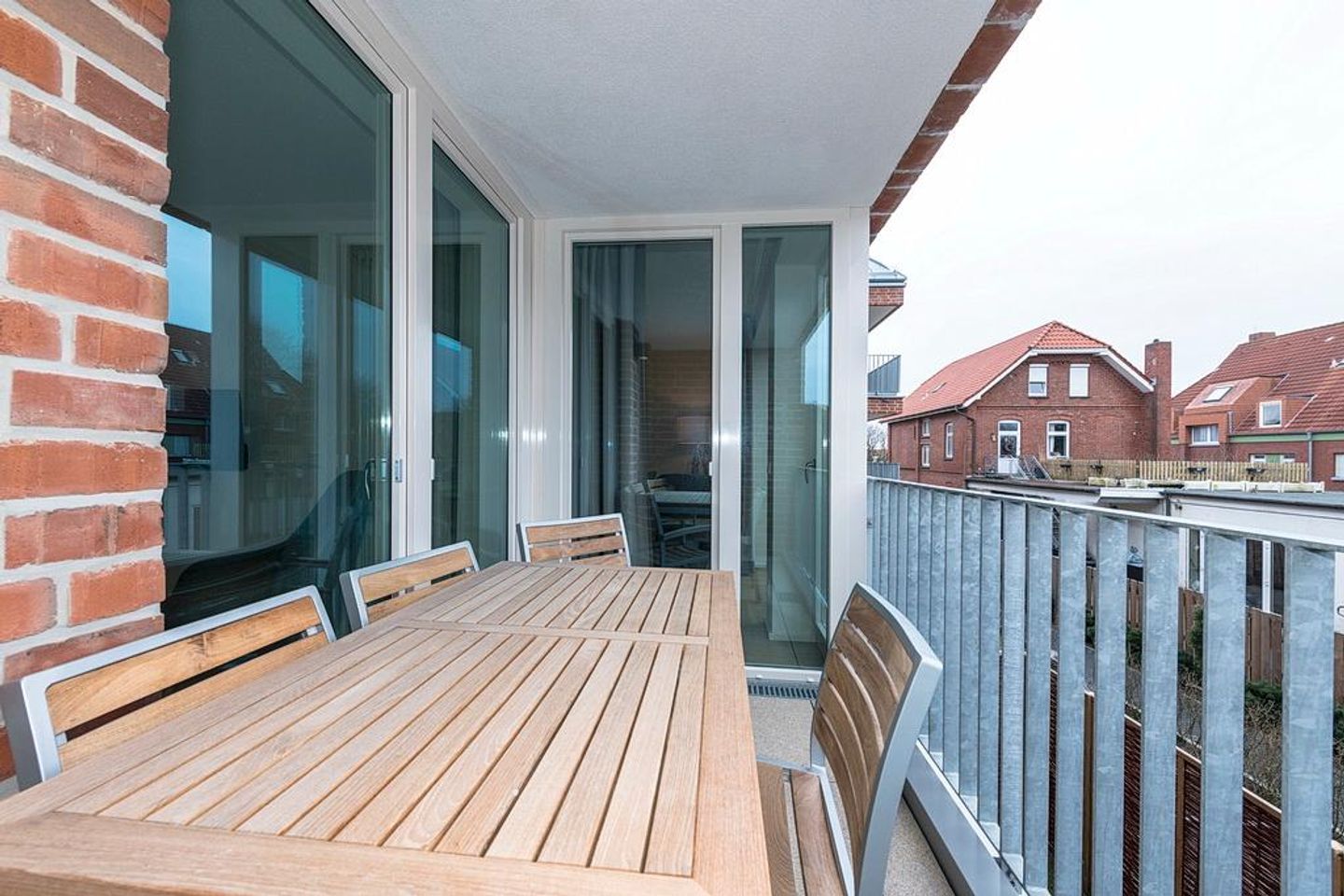 Apartmentvilla Anna See Apartmentvilla Anna See 2-08 Langeoog - Balkon mit Gartenmöbeln