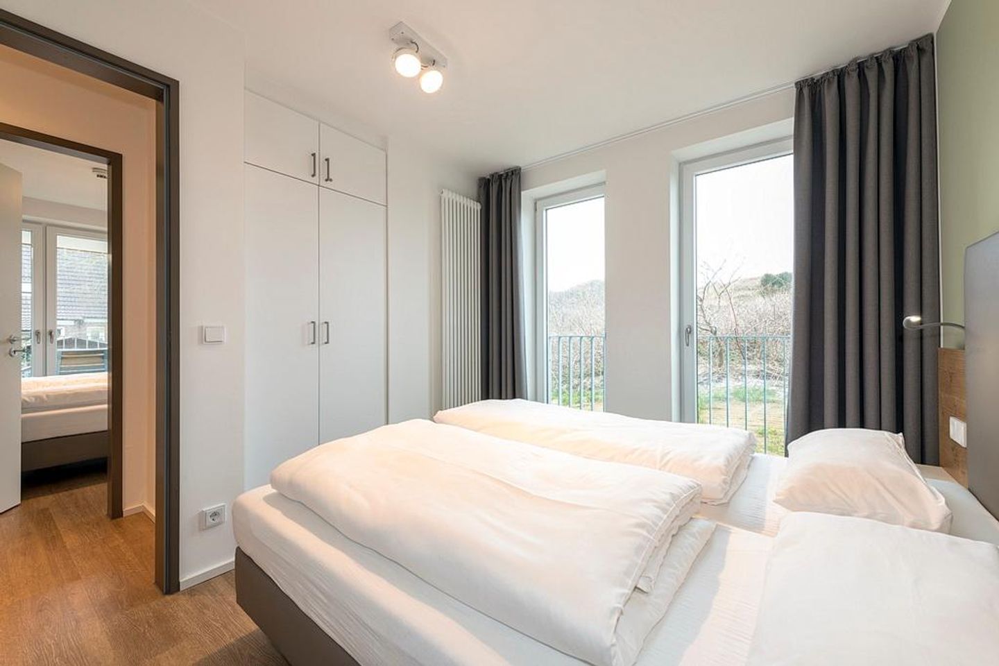 Apartmentvilla Anna See Apartmentvilla Anna See 2-09 Langeoog - Schlafzimmer mit Doppelbett