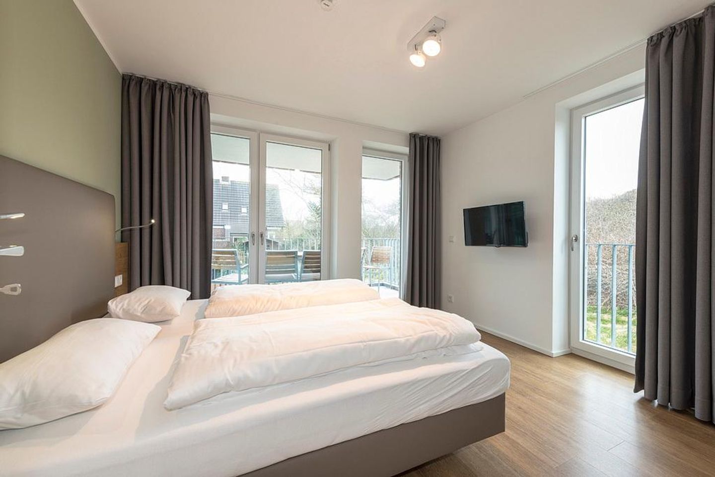 Apartmentvilla Anna See Apartmentvilla Anna See 2-09 Langeoog - Schlafzimmer mit Doppelbett