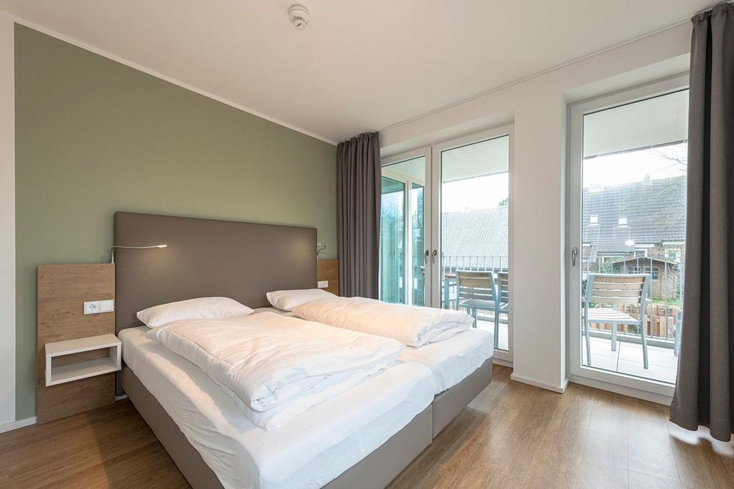 Apartmentvilla Anna See Apartmentvilla Anna See 2-09 Langeoog - Schlafzimmer mit Doppelbett