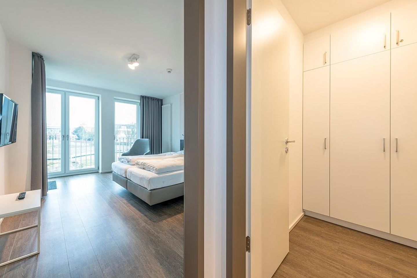 Apartmentvilla Anna See Apartmentvilla Anna See 2-10 Langeoog - Flur mit Garderobe