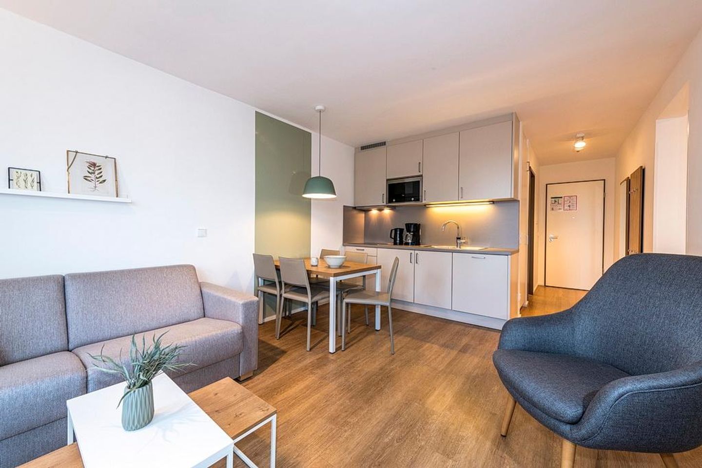 Apartmentvilla Anna See Apartmentvilla Anna See 2-15 Langeoog - Wohn-Essbereich mit Küchenzeile