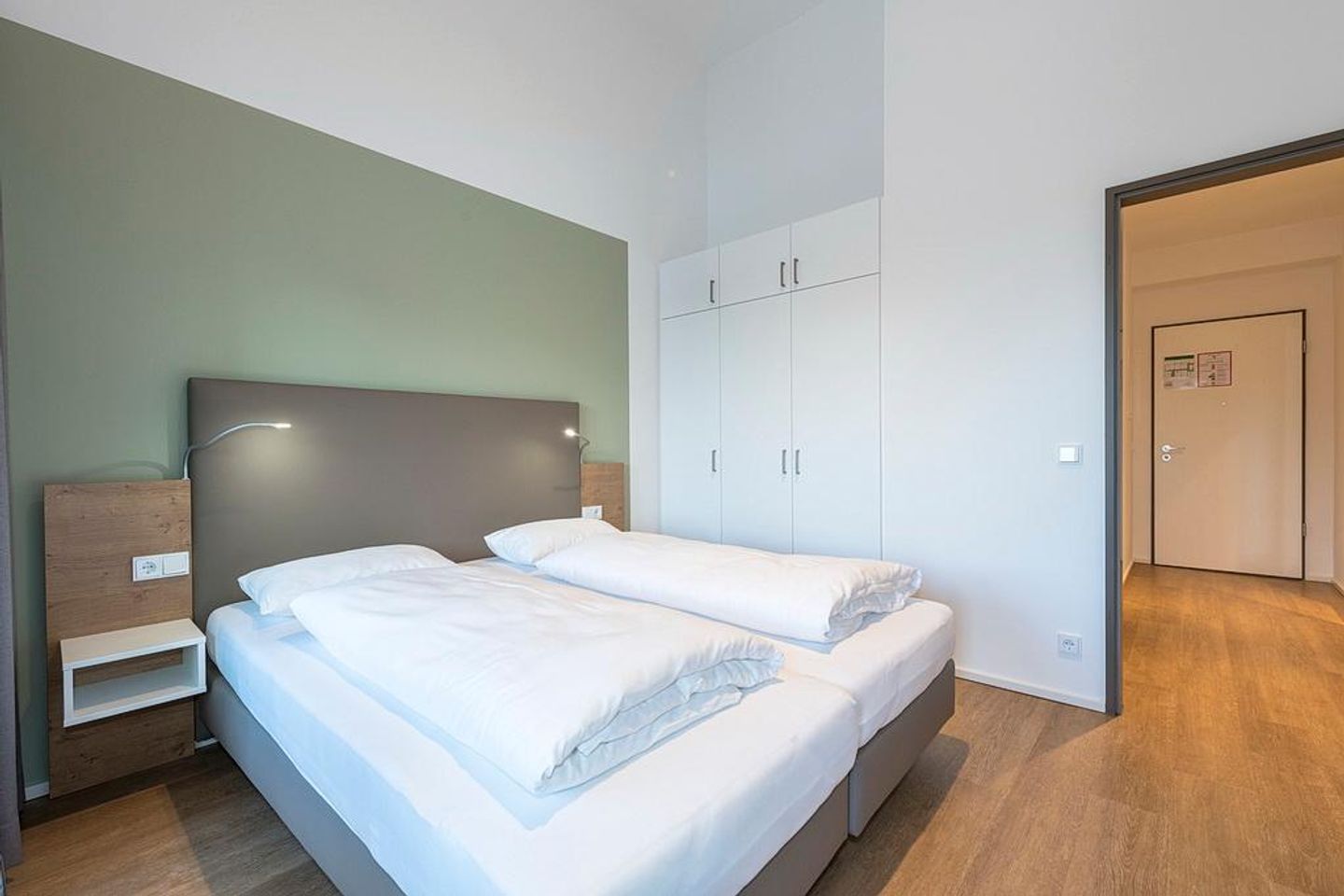 Apartmentvilla Anna See Apartmentvilla Anna See 3-08 Langeoog - Schlafzimmer mit Kleiderschrank