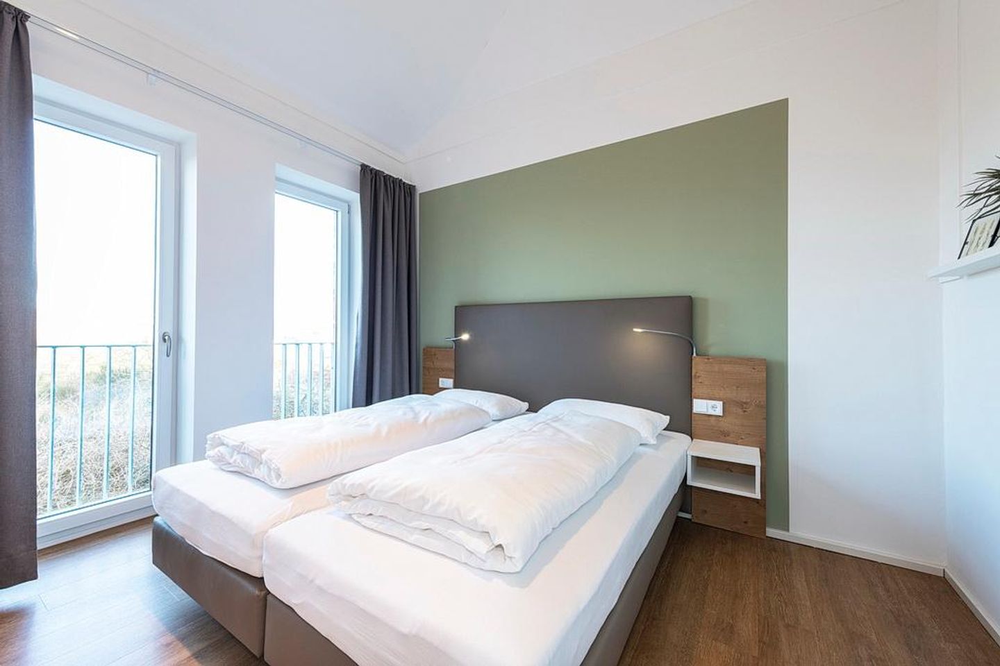 Apartmentvilla Anna See Apartmentvilla Anna See 3-09 Langeoog - Schlafzimmer mit Boxspringbett