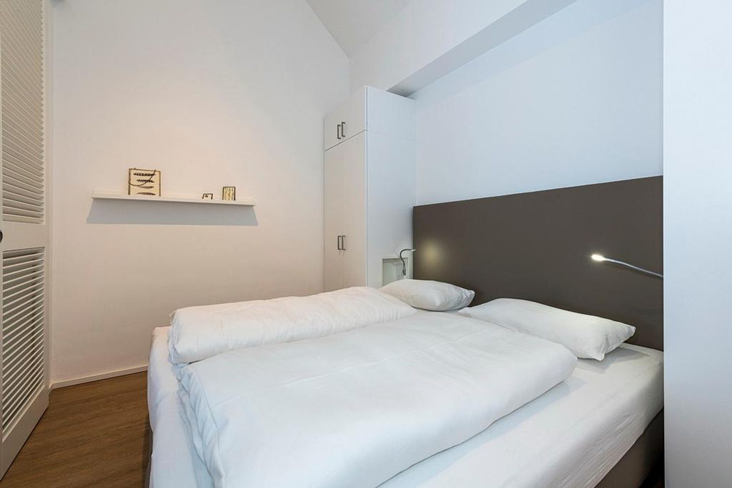 Apartmentvilla Anna See Apartmentvilla Anna See 3-11 Langeoog - Schlafzimmer mit Doppelbett