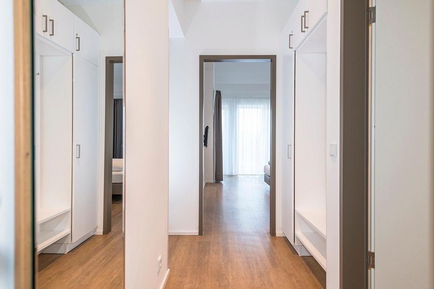 Apartmentvilla Anna See Apartmentvilla Anna See 3-11 Langeoog - Flur mit Garderobe