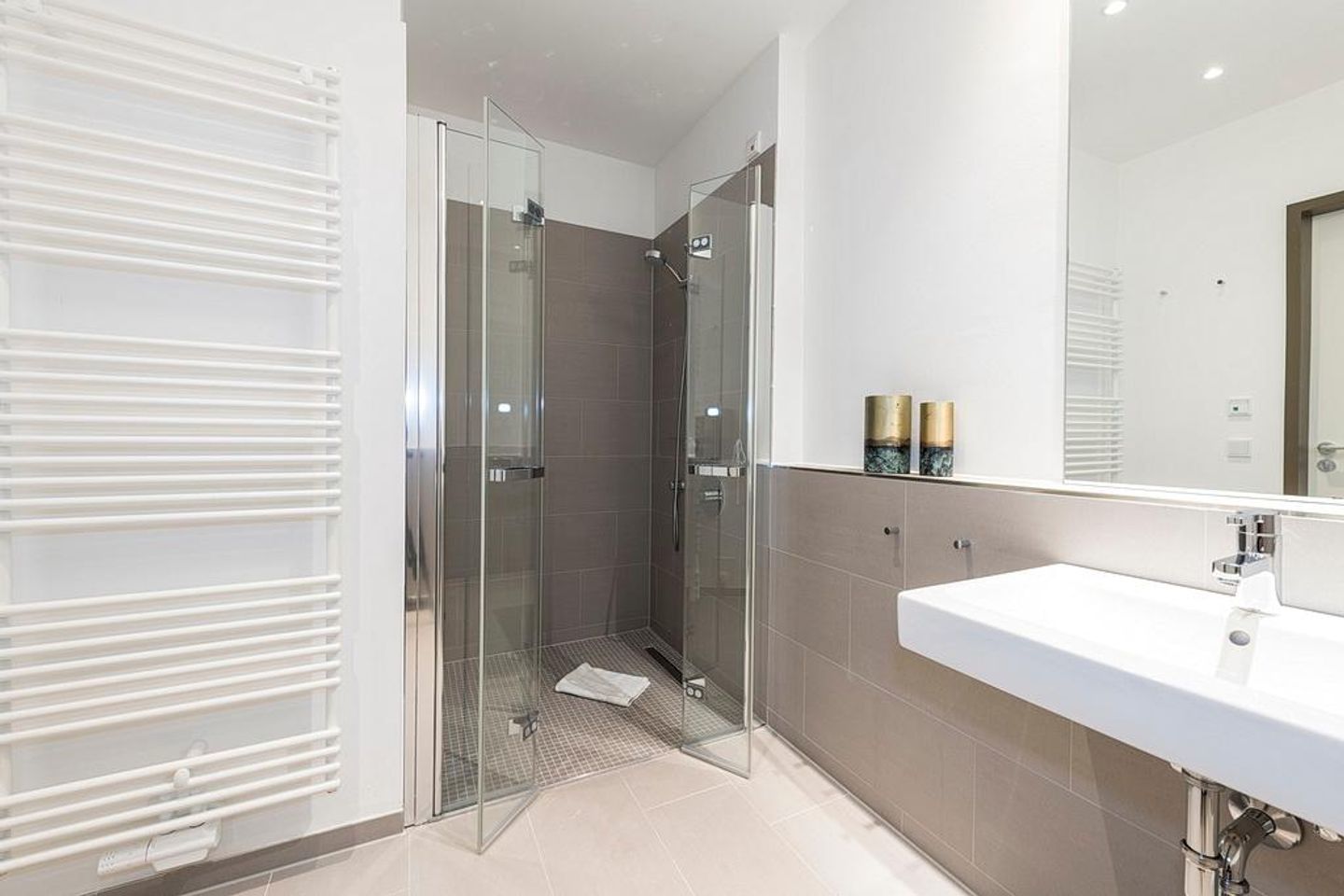 Apartmentvilla Anna See Apartmentvilla Anna See 3-12 Langeoog - Badezimmer mit Dusche