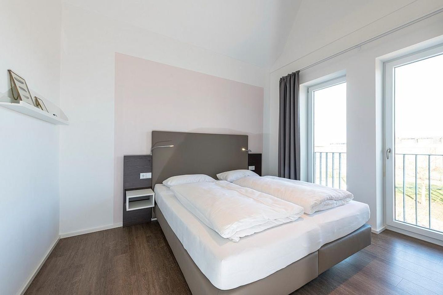 Apartmentvilla Anna See Apartmentvilla Anna See 3-15 Langeoog - Schlafzimmer mit Boxspringbett