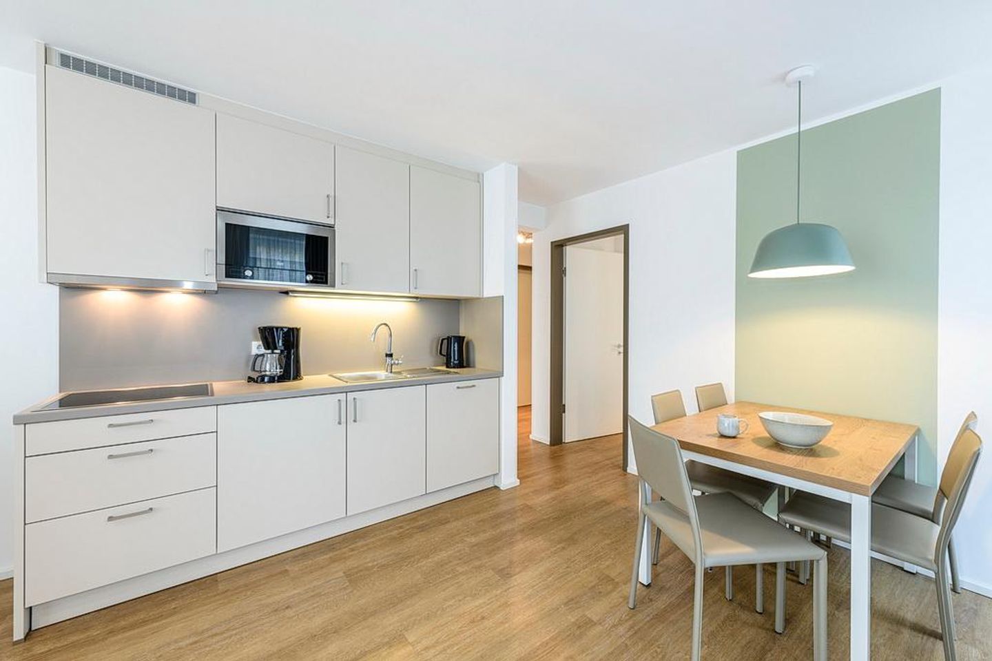 Apartmentvilla Anna See Apartmentvilla Anna See 1-11 Langeoog - Wohn-Essbereich mit Küchenzeile