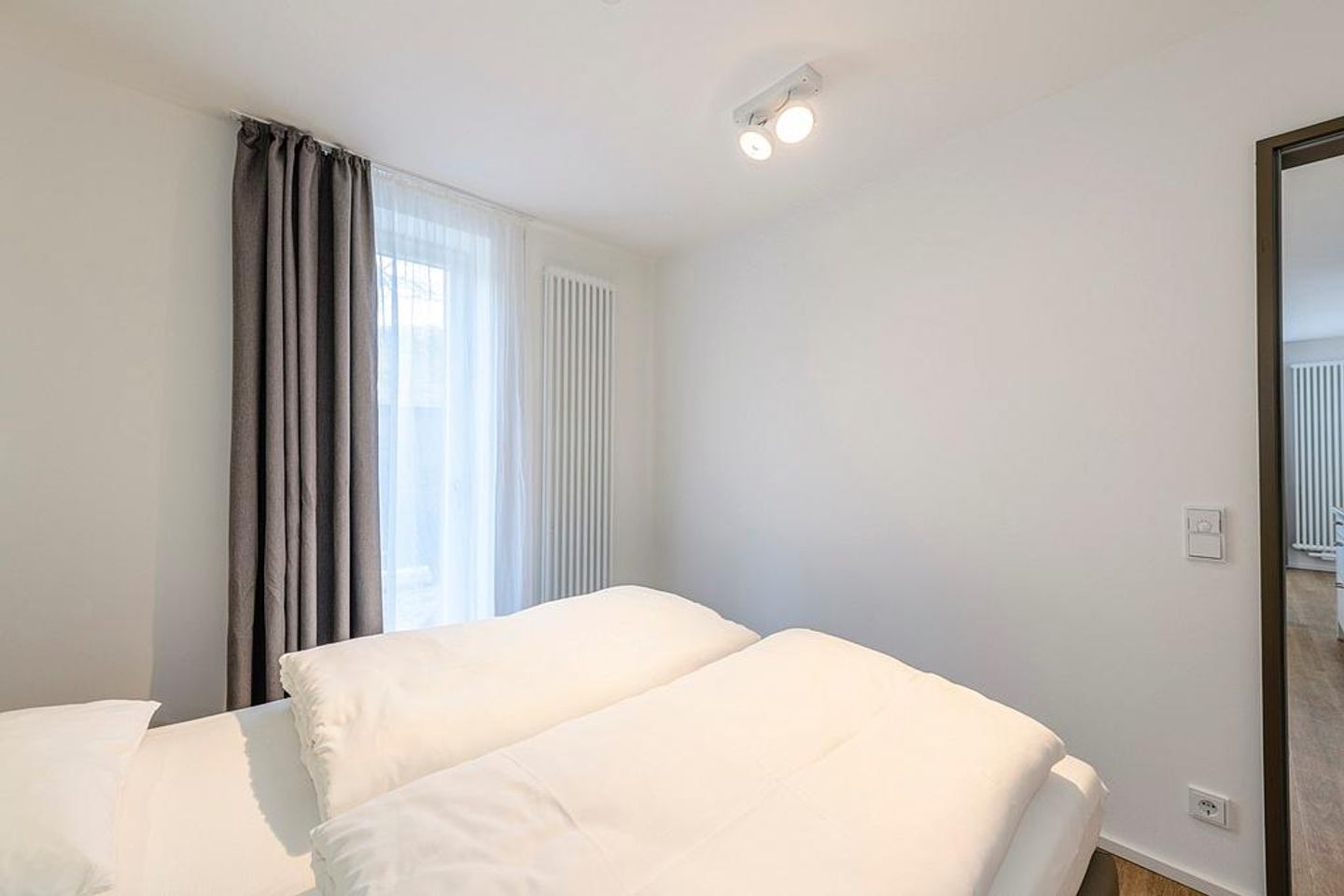 Apartmentvilla Anna See Apartmentvilla Anna See 1-11 Langeoog - Schlafzimmer mit Doppelbett