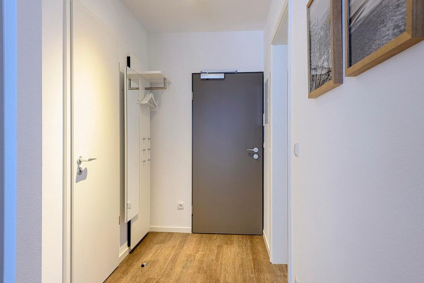 Deichhäuser Anna Küste Deichhäuser Anna Küste 1-24 Bensersiel - Flur