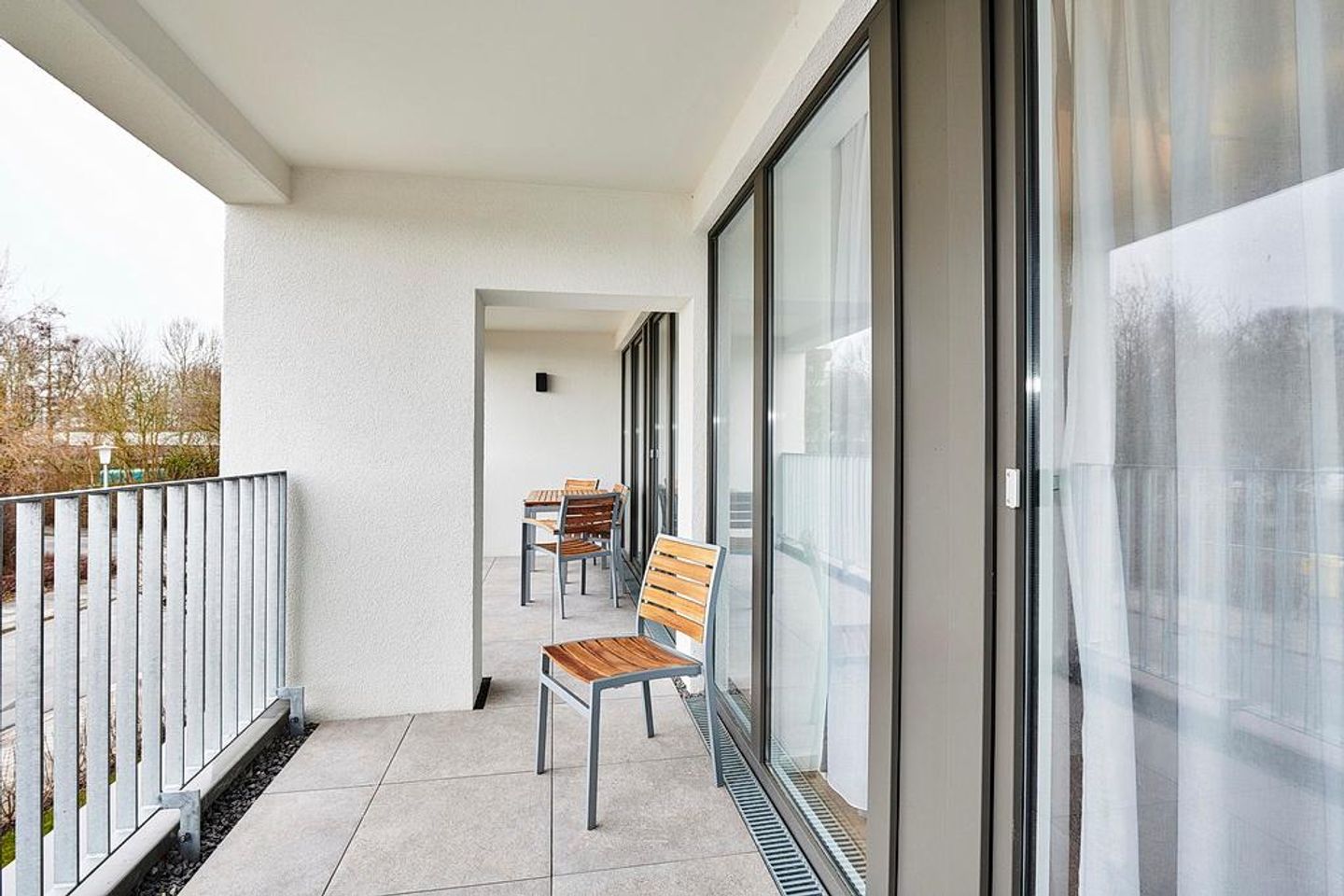 Deichhäuser Anna Küste Deichhäuser Anna Küste 2-23 Bensersiel - Balkon mit Sitzgelegenheiten