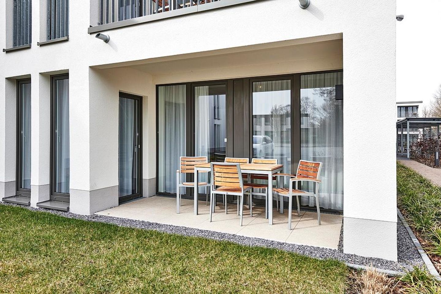 Deichhäuser Anna Küste Deichhäuser Anna Küste 3-14 Bensersiel - Terrasse mit Gartenmöbeln