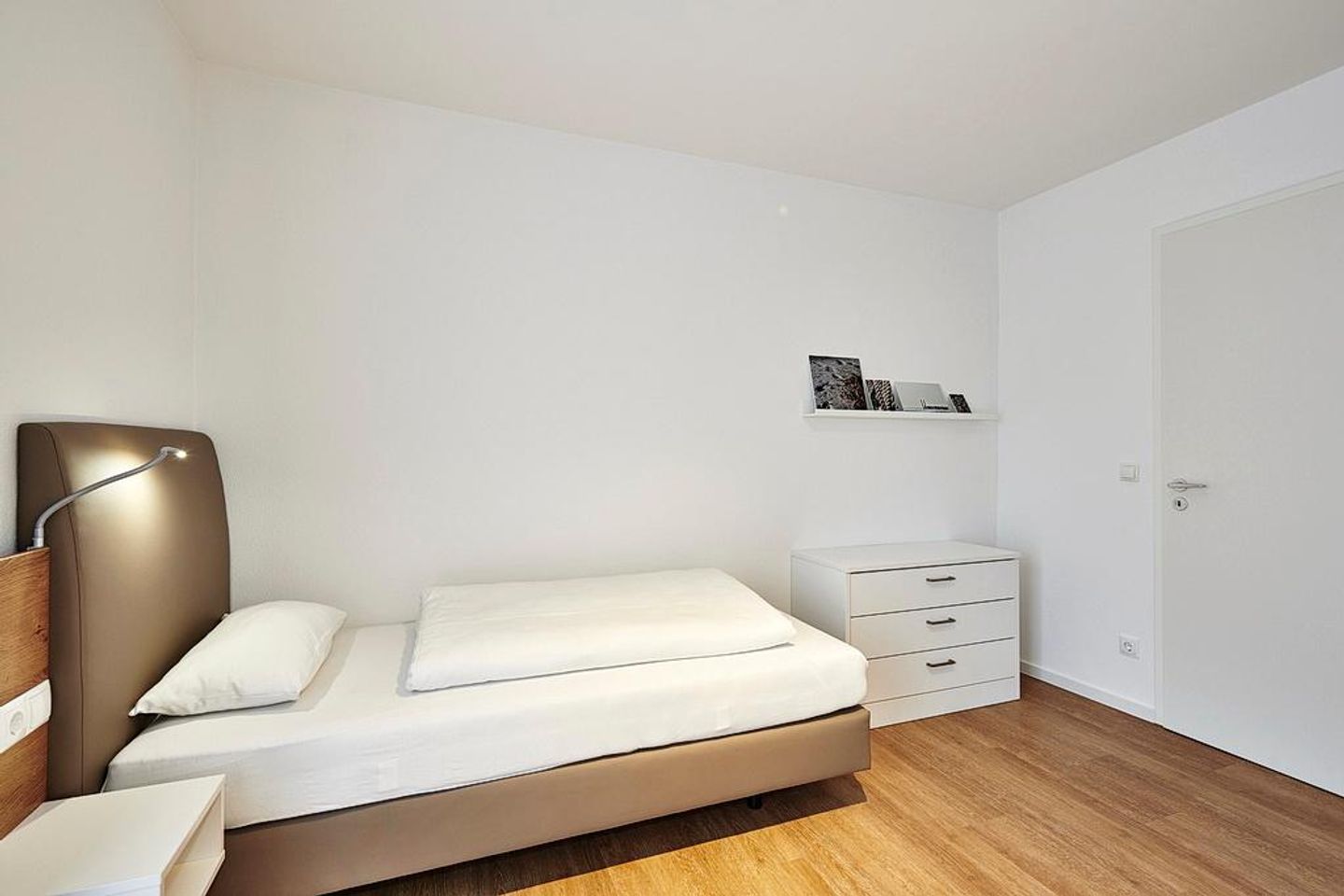 Deichhäuser Anna Küste Deichhäuser Anna Küste 4-24 Bensersiel - Schlafzimmer mit zwei Einzelbetten