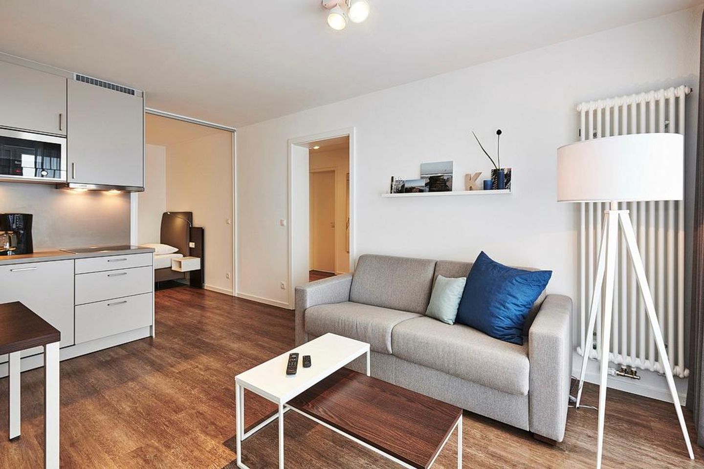 Deichhäuser Anna Küste Deichhäuser Anna Küste 4-31 Bensersiel - Wohnbereich mit Sofa und Couchtisch