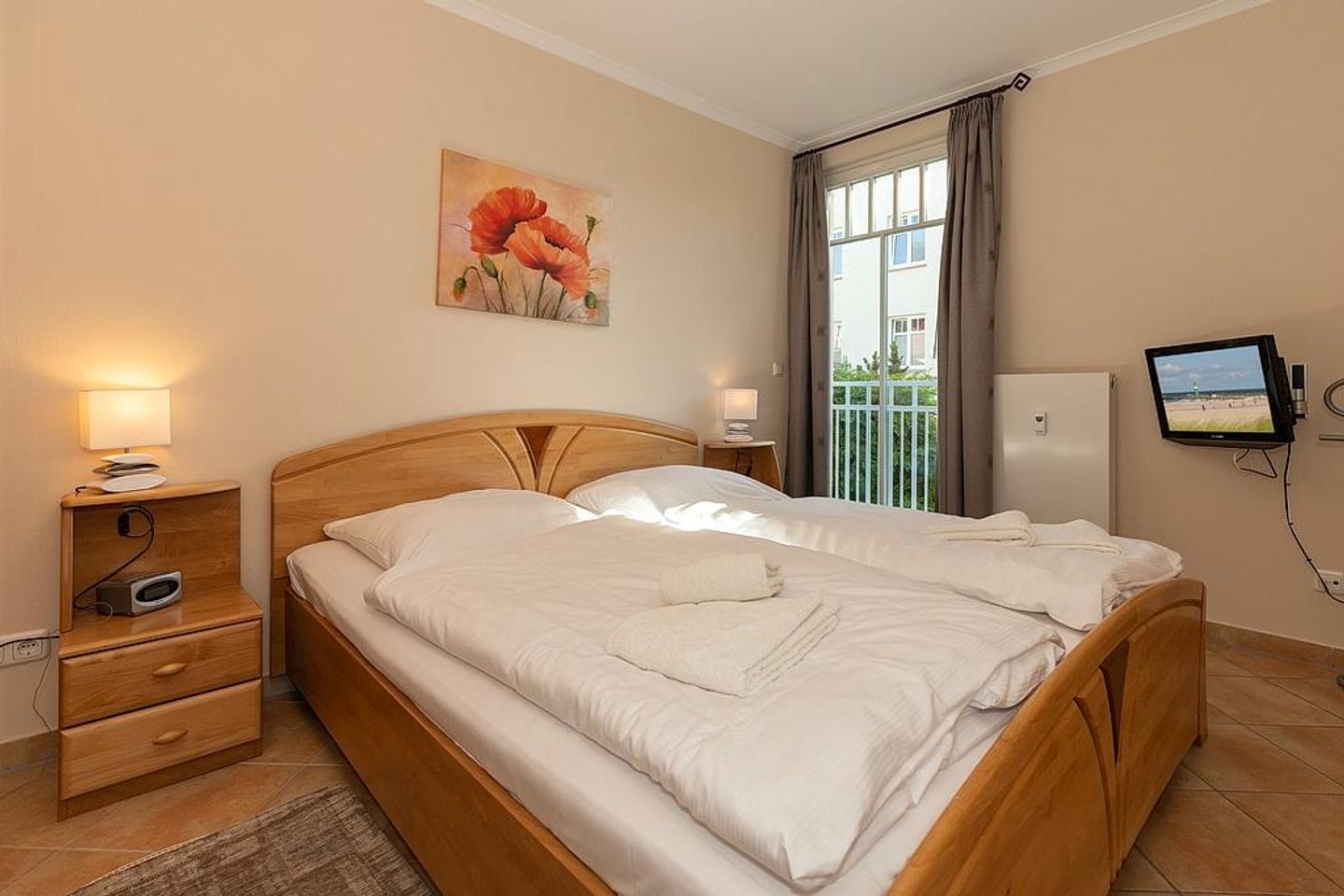 Dünenschloss Dünenschloss 2-12 Kühlungsborn - Schlafzimmer mit Doppelbett