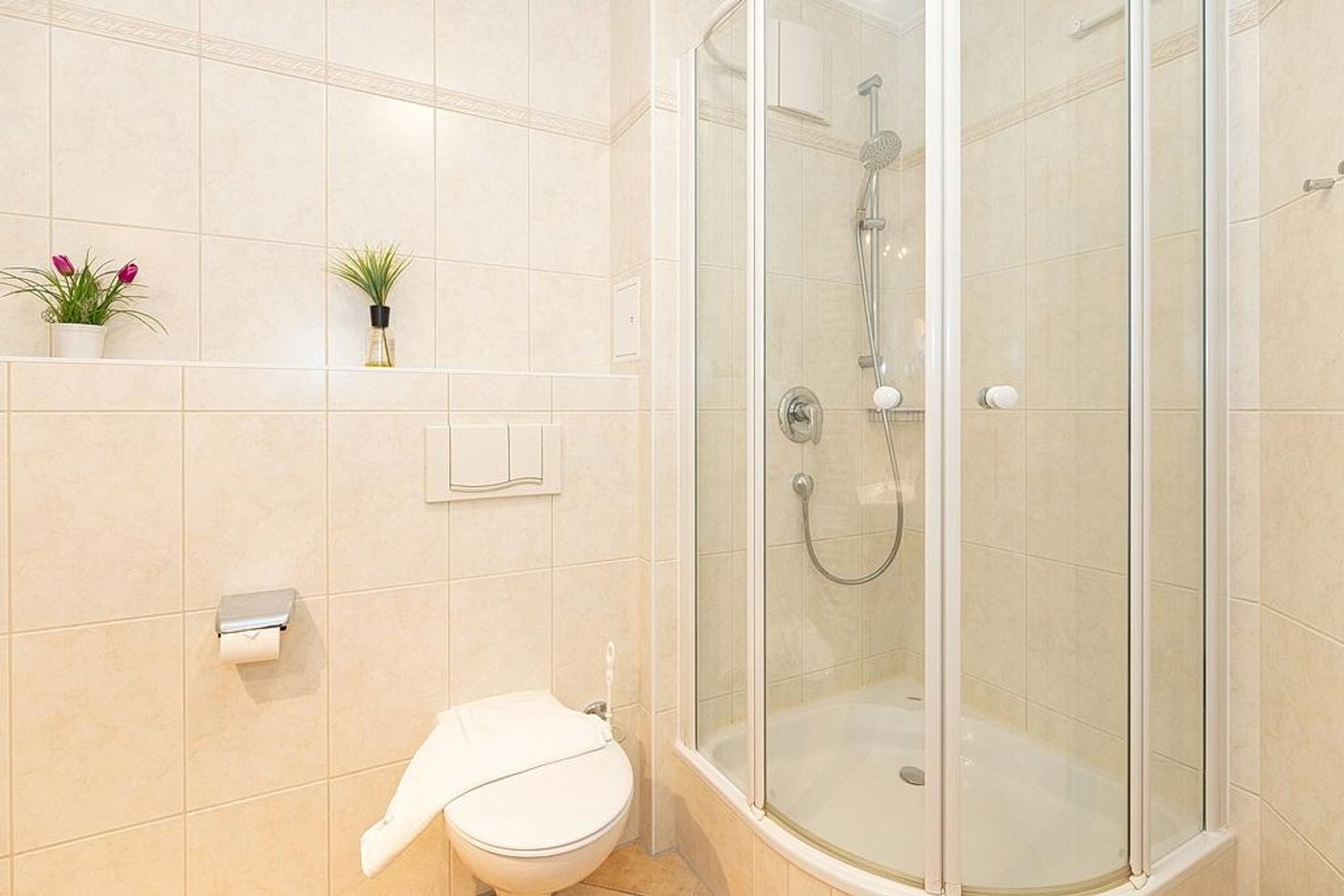 Dünenschloss Dünenschloss 2-12 Kühlungsborn - Badezimmer mit Dusche