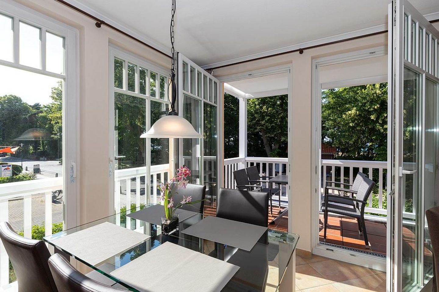 Dünenschloss Dünenschloss 2-12 Kühlungsborn - Balkon mit Gartenmöbeln