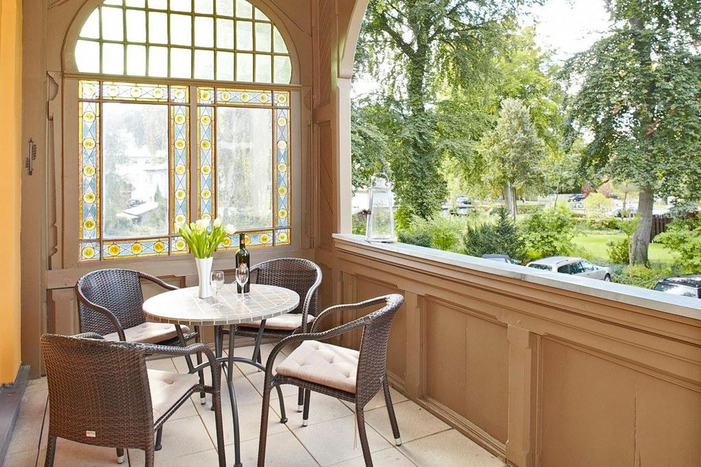 Strand-Park Strand-Park V12 Usedom - Überdachter Balkon mit Sitzgelegenheit