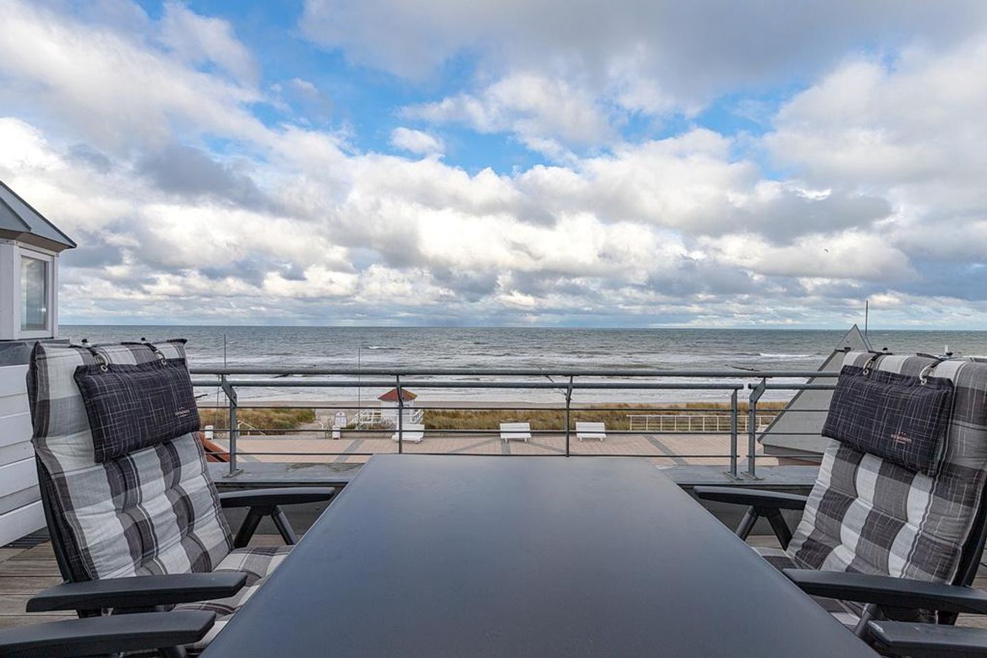 Meeresblick Meeresblick 225 Kühlungsborn - Balkon mit G