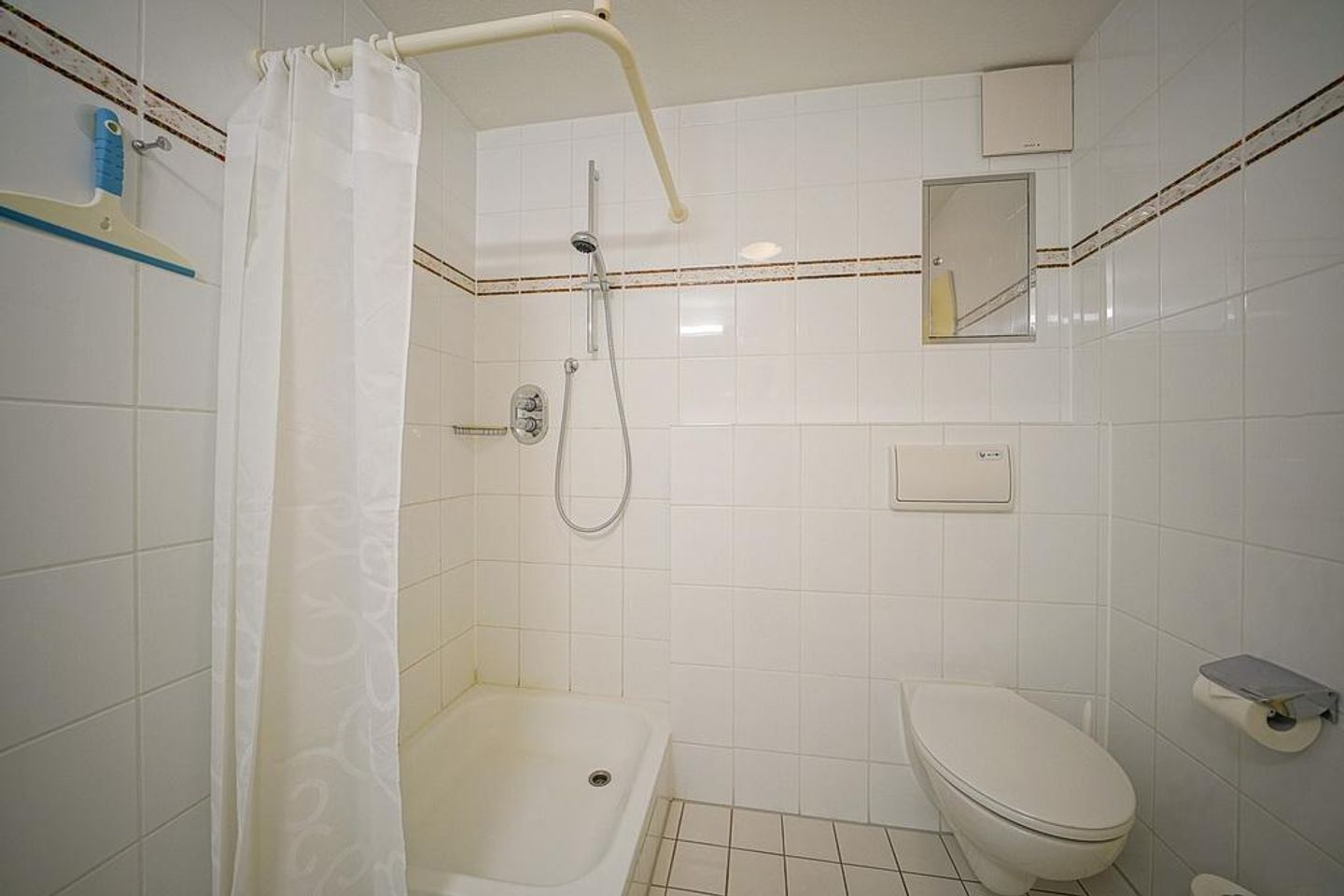 Hus Inselkieker Hus Inselkieker 220 Schillig - Badezimmer mit Dusche und WC