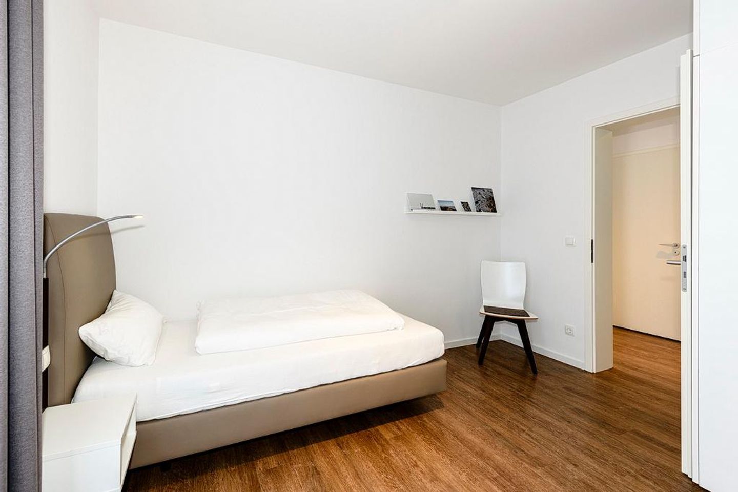 Deichhäuser Anna Küste Deichhäuser Anna Küste 4-14 Bensersiel - Schlafzimmer mit zwei Einzelbetten