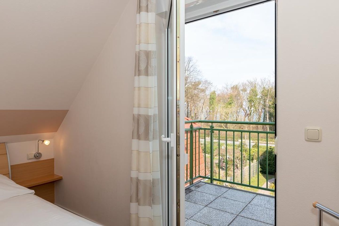 Ostseeallee 32b Ostseeallee 32b 2-2 Kühlungsborn - Schlafzimmer mit Doppelbett