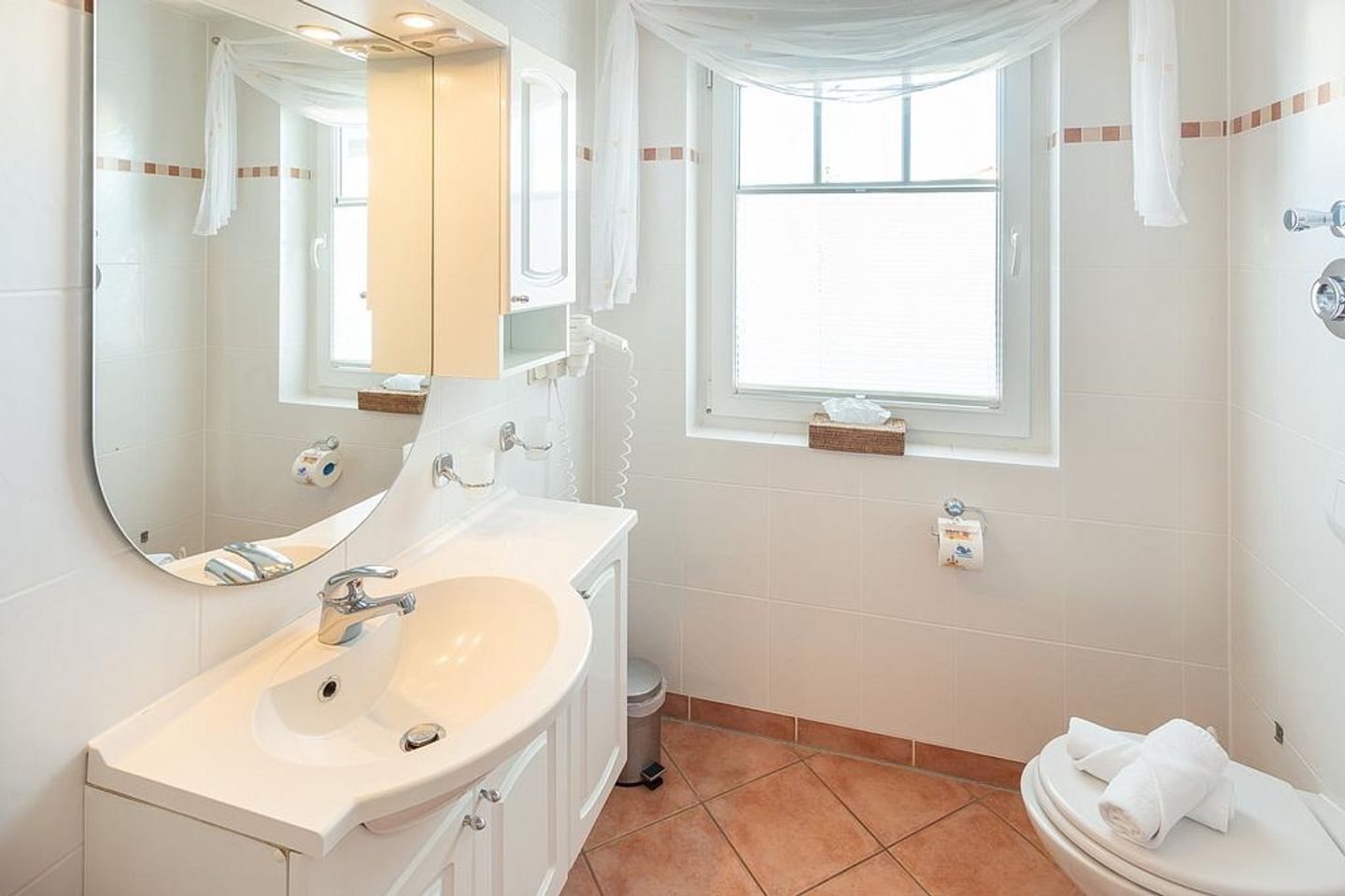 Villa Seerose Villa Seerose 08 Rügen - Badezimmer mit Dusche